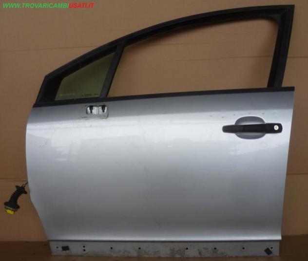 PORTA ANT.S. ARGENTO C/ALZ. E SERR.  Carrozzeria  Lamierati esterni  Porte  Porta ant. sx. CITROEN - C4 5 porte / Coupe - 01-09-2008 - 01-10-2010, CIT