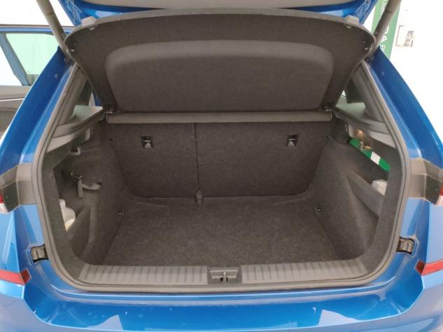 Škoda Kamiq 1.0 TSI 110cv Style - Foto 9