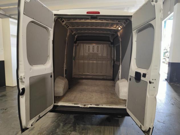 Opel Movano Movano 33 L2H2 2.2 Bluehdi 120cv S&S (IVA ESCL) - Foto 9