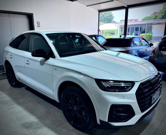 Audi Q5 SPBK 2.0 TDI 204CV Quattro S-Tronic S-Line - Foto 6