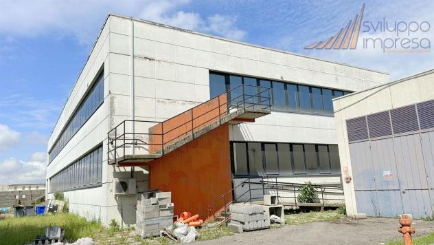 CAPANNONE INDIPENDENTE CON PALAZZINA UFFICI IN AFFITTO A CORNATE D'ADDA - Foto 9