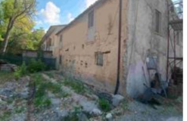 Immobile in asta di 244 m² in vendita a Acqualagna - Foto 5