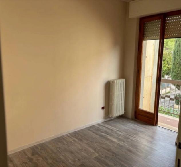 Immobile in asta di 150 m² con più di 5 locali e box auto in vendita a Perugia - Foto 17