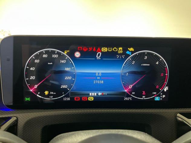 Mercedes-Benz Classe A A 180 d AMG Line Advanced Plus - Foto 7