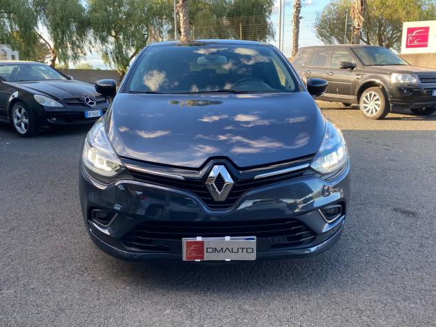 Renault Clio dCi 8V 90 CV 5 porte Moschino Intens - Foto 2