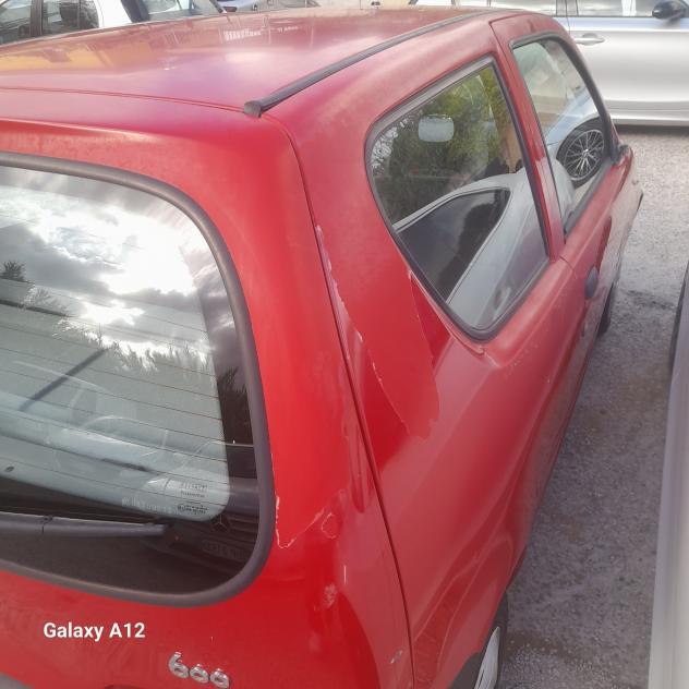 Fiat 600 1.1 Active scolorita! - Foto 6