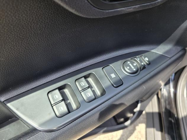 Kia Stonic Stonic 1.2 dpi Style s/Design Pack gpl 82cv (#071) - Foto 10
