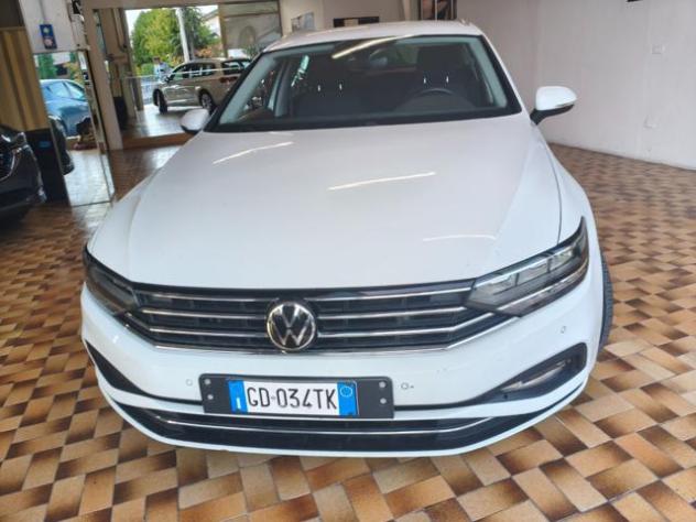 VOLKSWAGEN Passat Variant 2020 CC 2.0 AUT 150 CV ADAS rif. 24097770 - Foto 2
