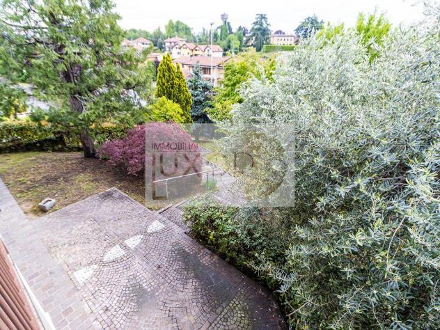 Villa per 2 nuclei famigliari a Casatenovo - Foto 10