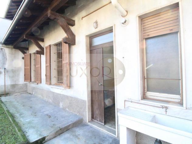 Porzione di casa semi indipendente da ristrutturare con giardino a Sovico - Foto 6