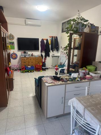 BOTTEGA VENDESI APPARTAMENTO CON DUE CAMERE E GARAGE DOPPIO - Foto 2
