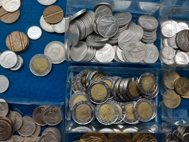 Monete e banconote "lira italiana" del 1900. - Foto 5