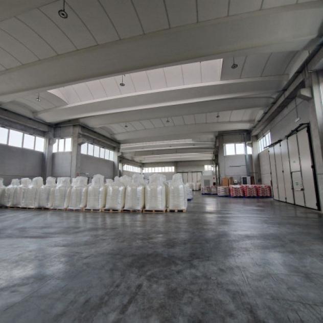 Immobile di 1200 m² con 4 locali in affitto a Pogliano Milanese - Foto 6