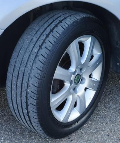 Skoda Roomster 1.2 gpl 12V 70CV Style - Foto 9