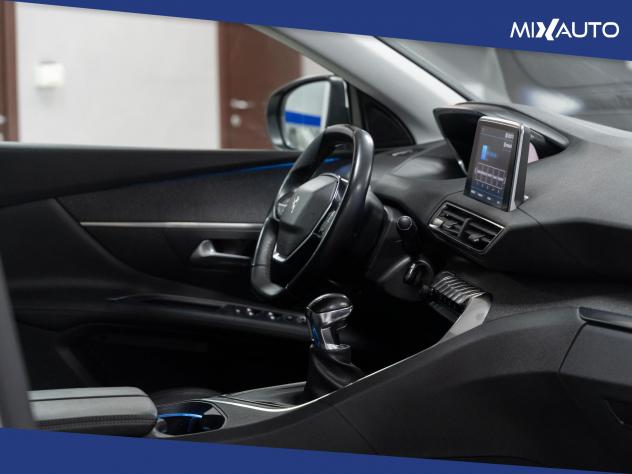 Peugeot 3008 1.2 Puretech Turbo Allure S&S 130CV - Foto 17