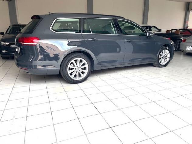 Volkswagen Passat Variant 2.0 TDI DSG Business BlueMotion Tech - Foto 7