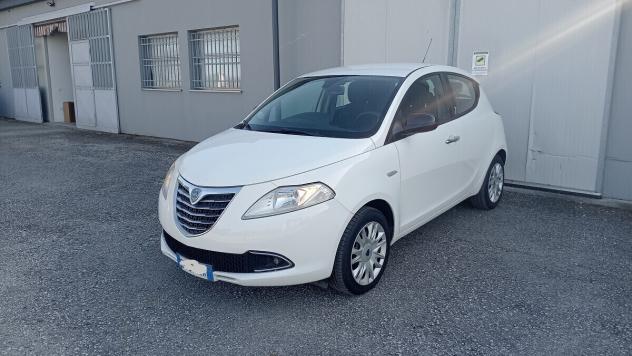 Lancia Ypsilon 1.3 MJT 16V 95 CV 5 porte S&S - - Foto 2