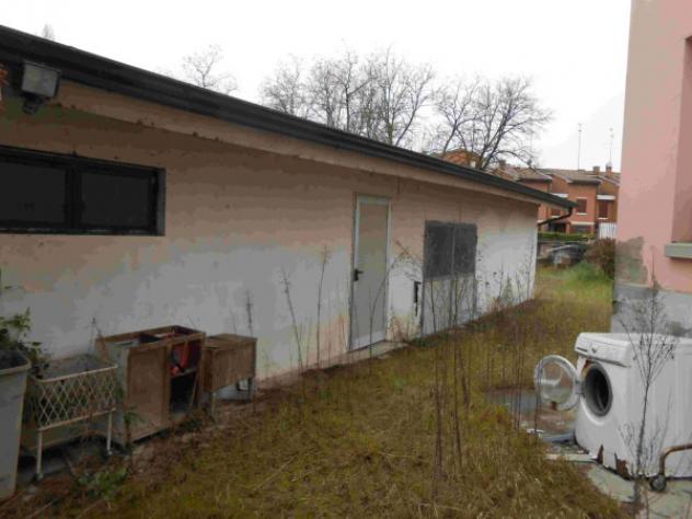 Immobile in asta di 400 m² con più di 5 locali e box auto in vendita a Reggiolo - Foto 8