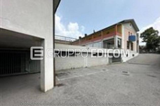 Fabbricati costruiti per esigenze commerciali in vendita a Bisuschio - Rif. 3560688 - Foto 7