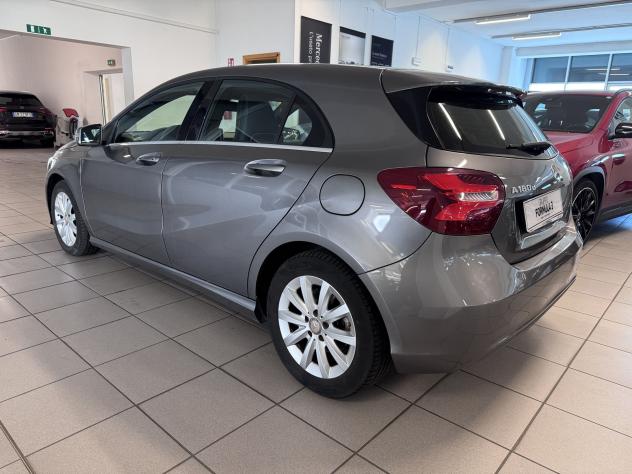 Mercedes-Benz Classe A A 180 d Business - Foto 4