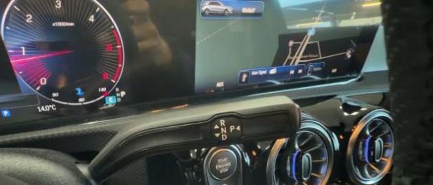 NEW Mercedes-Benz A 200 d Edition AMG Line auto#PACK LUCI AMBIENT! - Foto 5