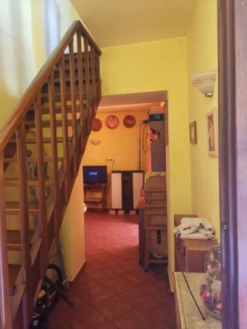 BORGO SAN LORENZO PRESSI TERRATETTO 4 VANI 2 SERVIZI RESEDE