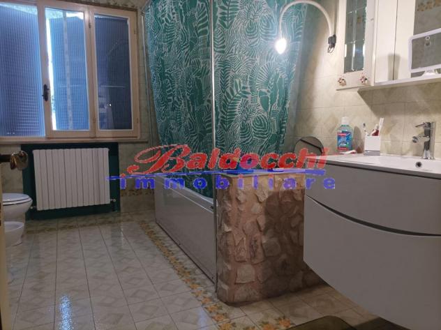 CALCINELLI - POSIZIONE PANORAMICA - VILLA SINGOLA CON GIARDINO - Foto 11