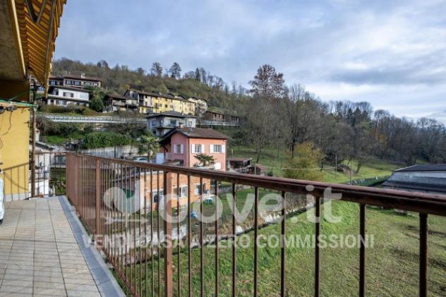 Appartamento di 140 m² con 5 locali e box auto in vendita a Grantola - Foto 8