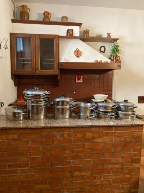 Vendo batteria pentole da cucina AMC