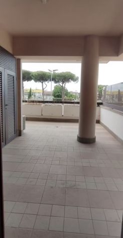 MORENA CENTRONI BILOCALE PARZIALMENTE ARREDATO CON TERRAZZO PRIVATO