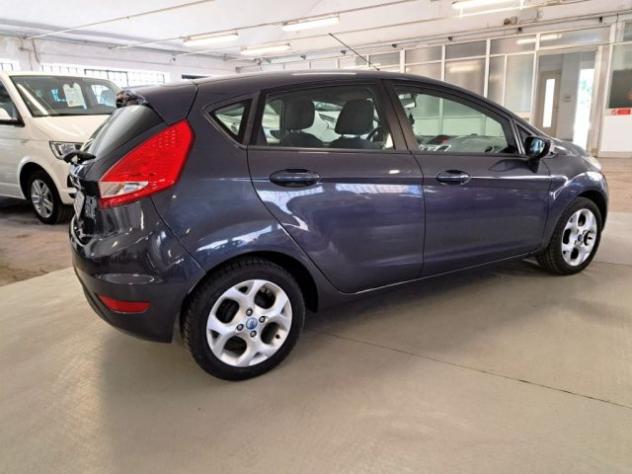 FORD Fiesta 1.2 16V 82CV 5p. Titanium Bs. rif. 23895789 - Foto 4