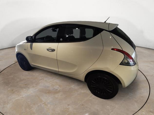 Lancia Ypsilon Ypsilon 1.2 8v Elefantino ecochic Gpl 69cv - Foto 4