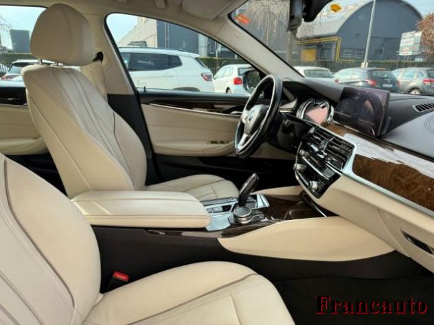BMW 530 d xDrive Touring Luxury rif. 23935549 - Foto 6