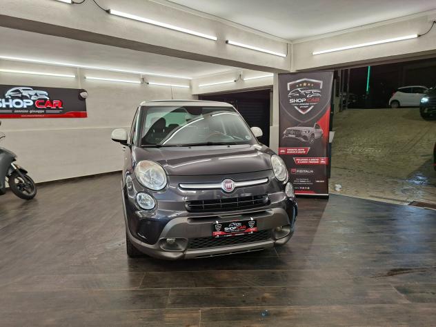 Fiat 500L 1.6 Multijet 120 CV Trekking - Foto 2