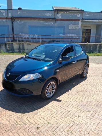 Lancia Ypsilon 1.3 MJT 16V 80 CV 5 porte S&S Gold