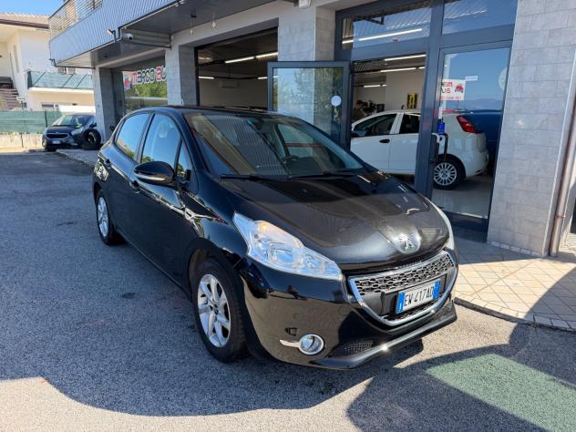Peugeot 208 1.4 Diesel Neopatentati - Foto 3
