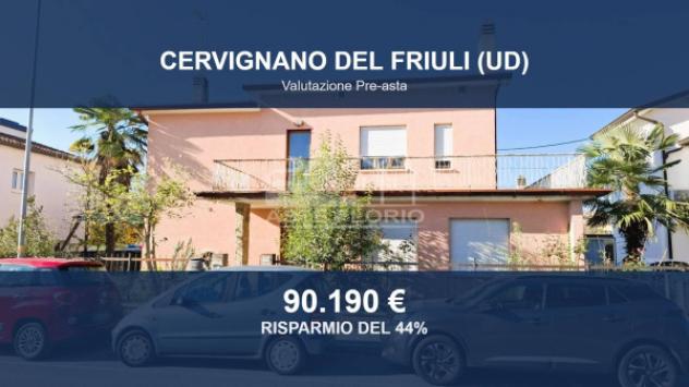 Immobile in asta di 236 m², box auto in vendita a Cervignano del Friuli