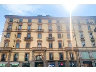 Porta Venezia,  proponiamo in signorile casa d'epoca con portineria e ascen &hellip;