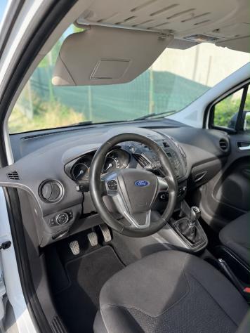 Ford Transit Courier 1.5 TDCi 75CV Van Trend - Foto 5