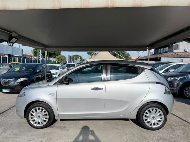 Lancia Ypsilon 1.2 69 CV 5 porte Gold - Foto 7