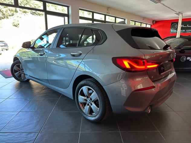 BMW 116d SPORT AUT 116cv "COCKPIT" - Foto 7