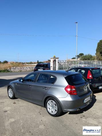 BMW - Serie 1 - 118d 2.0 143CV 5 porte Eletta DPF - Foto 9