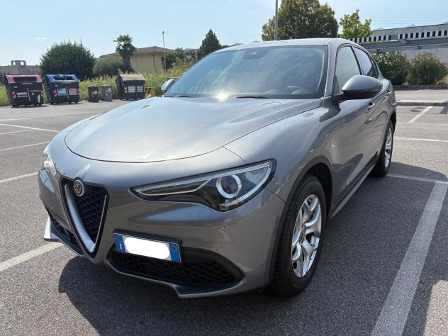 Alfa Romeo Stelvio AT8 Q4 190cv - 2021