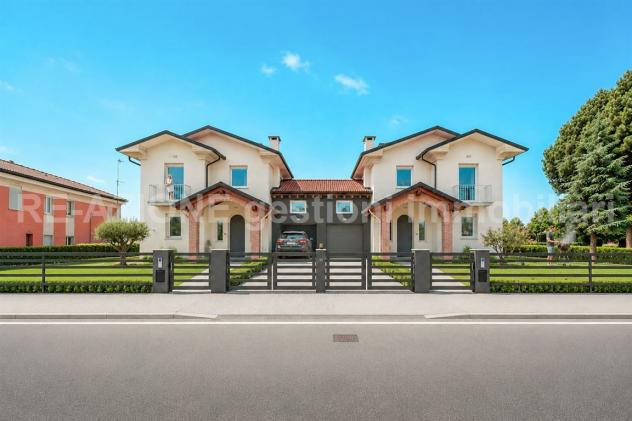 CAMISANO: Villa Bifamiliare con giardino esclusivo al grezzo avanzato