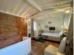 APPARTAMENTO di 5 vani e di 87 mq (PIETRASANTA) rif. 016/V