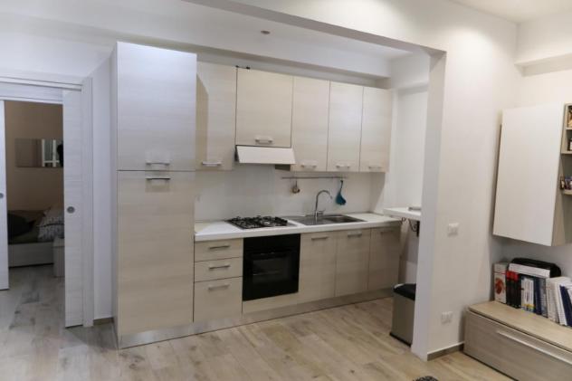 Città studi affittasi tre locali, doppi servizi, climatizzato arredato. Libero dal 1 luglio 2026 - Foto 19