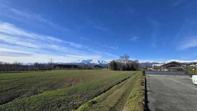 Vendita Terreno edificabile da 2900 mq in Via Primo Maggio con giardino - Foto 12