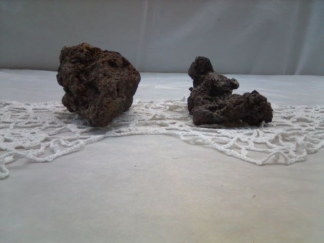 Due rocce vulcaniche - Foto 4
