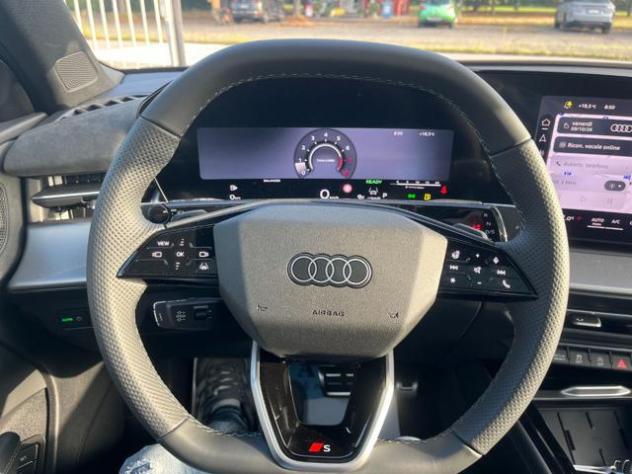 AUDI Q3 2.0 tfsi S line quattro 265cv s-tronic Km 0 rif. 24194221 - Foto 8