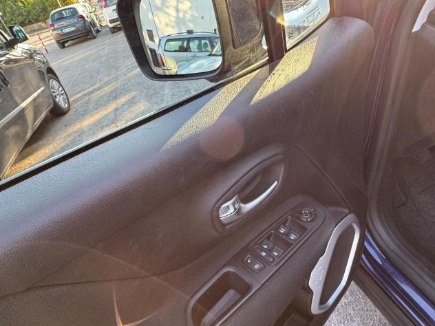 Jeep Renegade 1.6 Mjt 130 CV Business - Foto 10